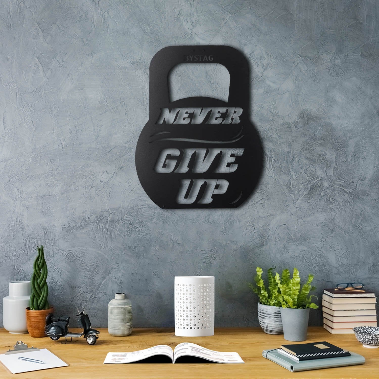 Bystag metal dekoratif duvar aksesuarı never give up- Bystag metal wall art-wall art-wall decor-metal wall decor-never give up